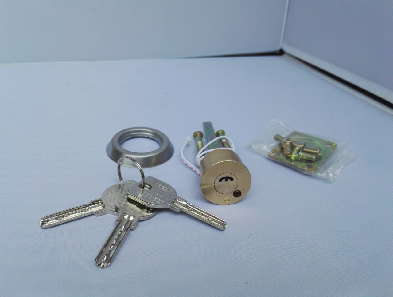 静音电机灵性锁配件纯铜月牙锁头 3把月牙钥匙 电控锁锁芯