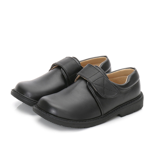 White autumn children's shoes for boys for students