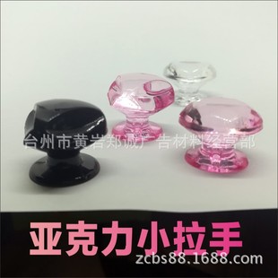 ��ɫ���������� �ЙC�������� �ǹ��з�ɫС���� ����ɫ�ЙC����