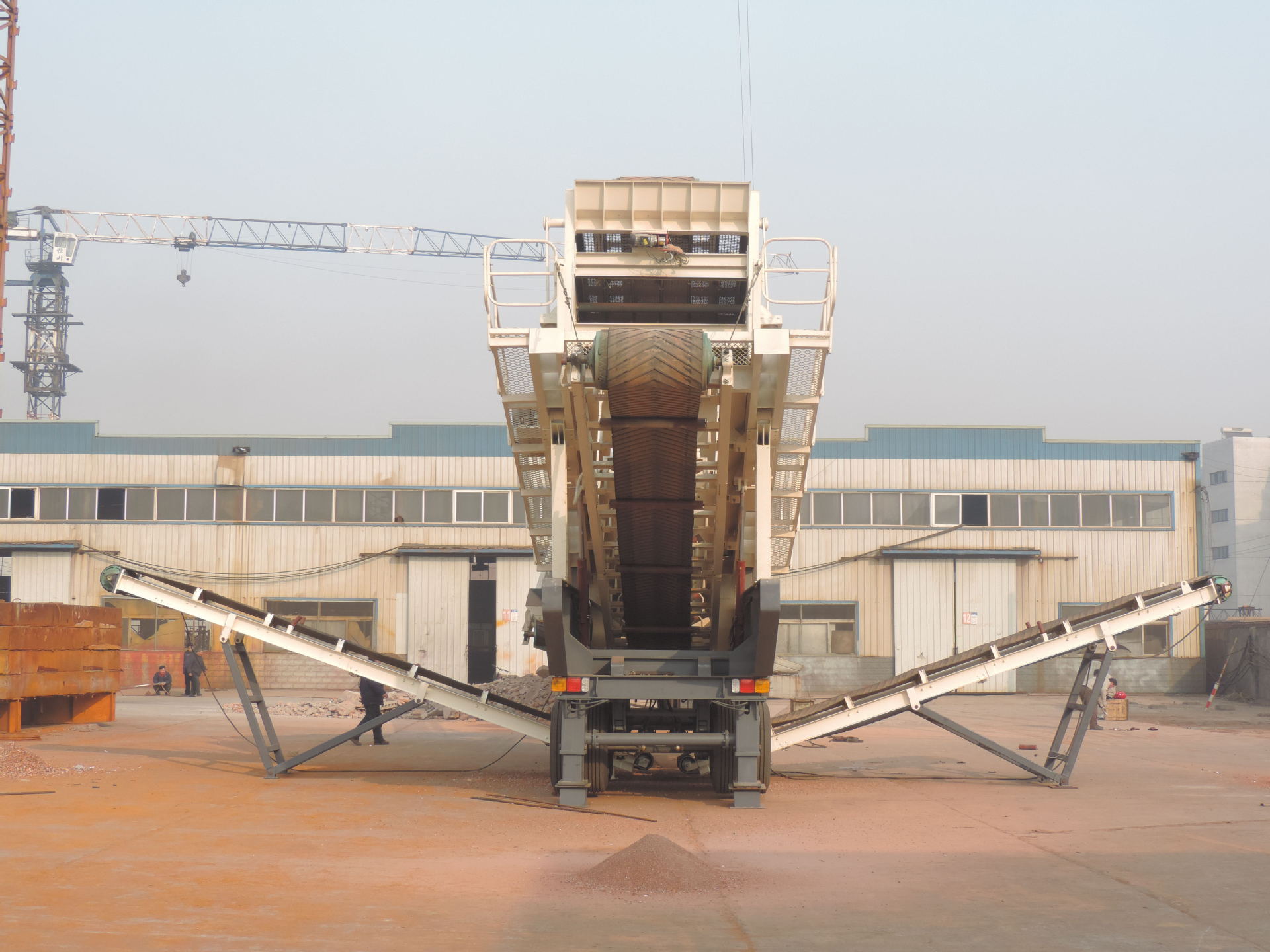 3508394933_2066696623