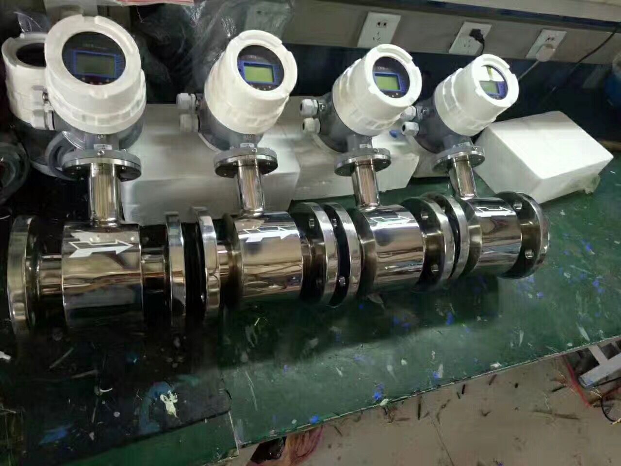 供应卡箍连接电磁流量计 不锈钢材质电磁流量计 食品计流量计