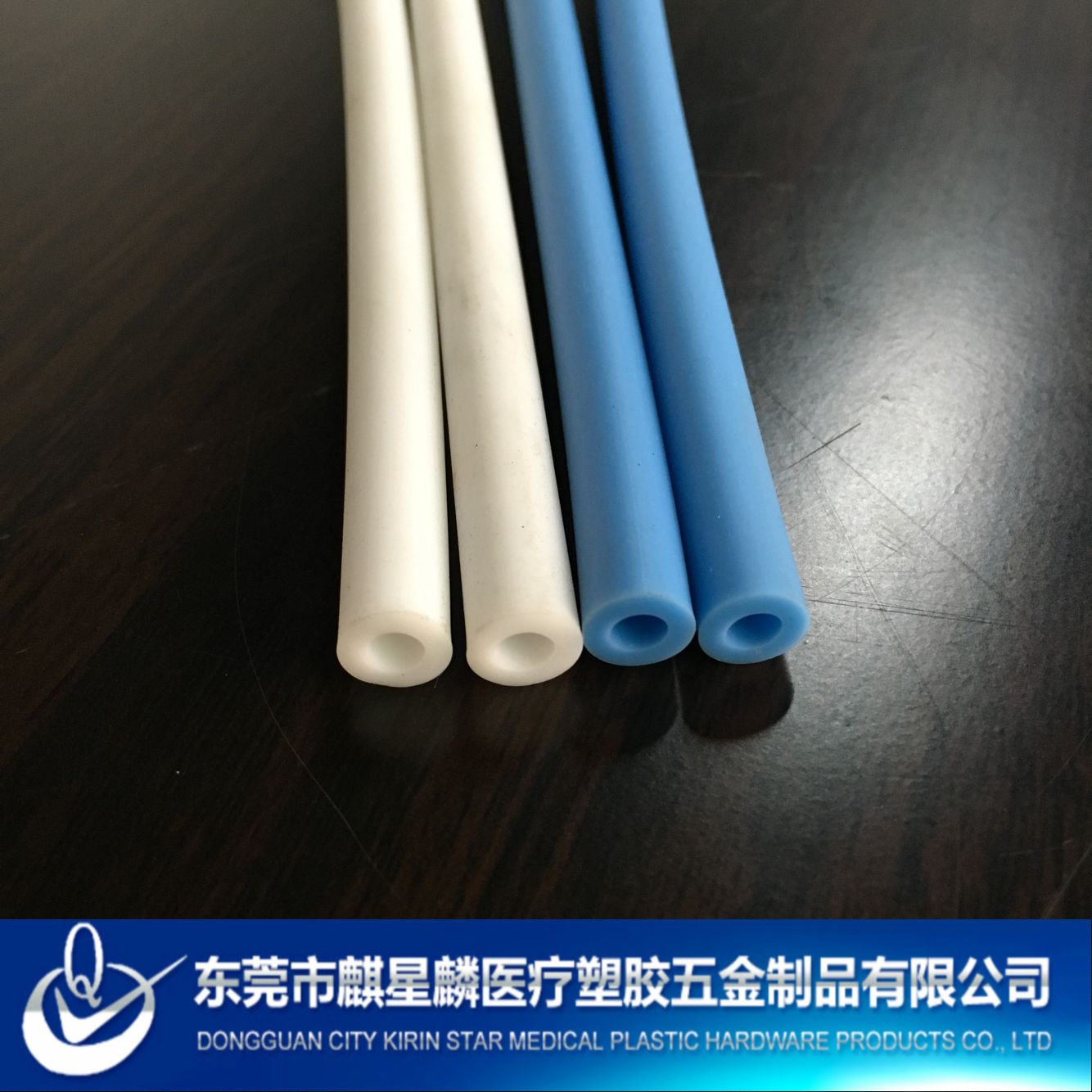 廠家直銷PVC透明管材，PVC透明軟水管，磨砂管  樣板齊全