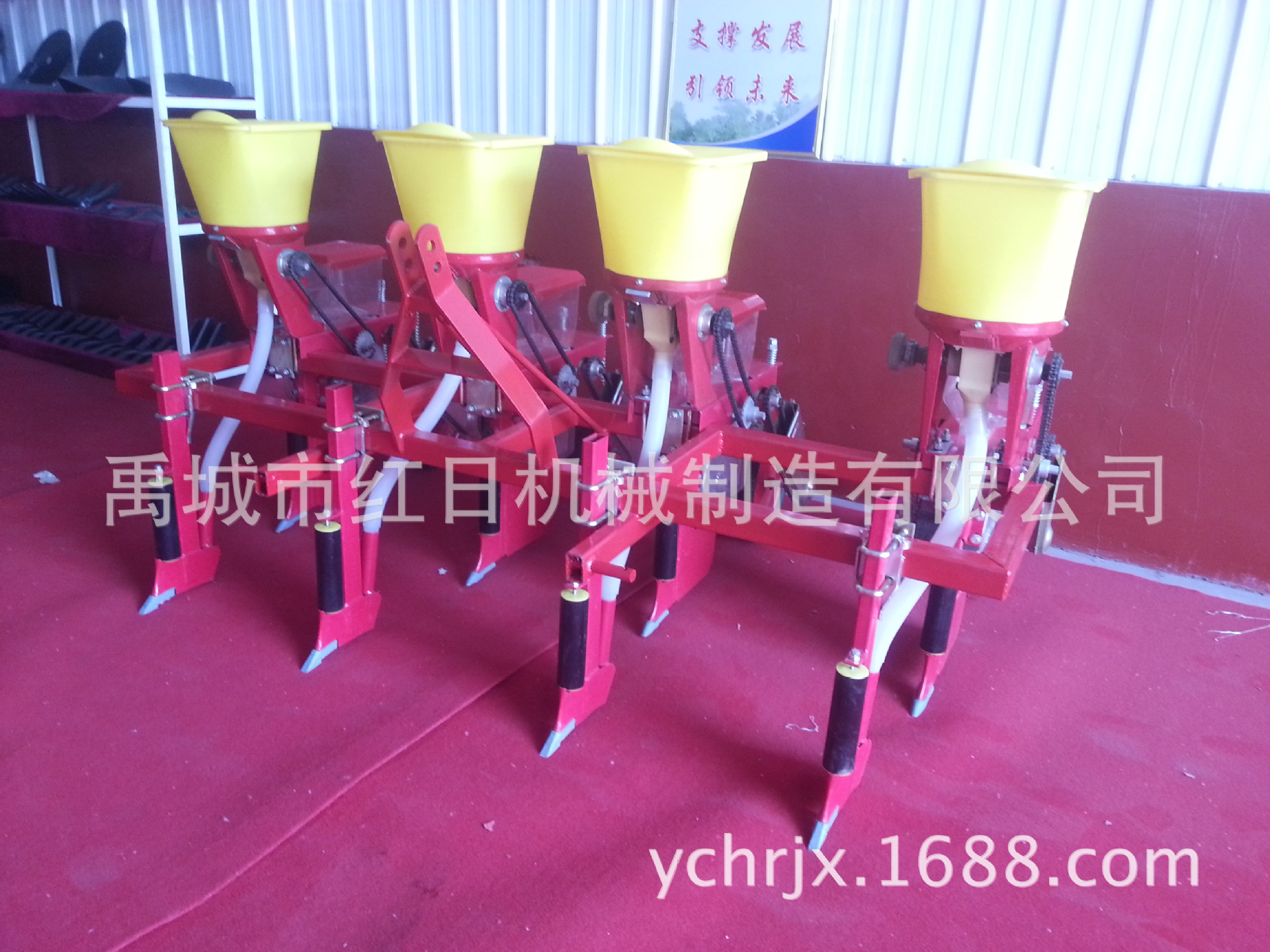 精密玉米播种机   4行玉米播种机    拖拉机悬挂农用播种机