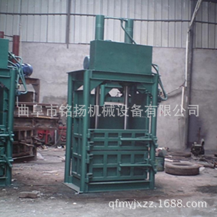 大型持久耐用废纸饮料压块机 新型半自动压缩机