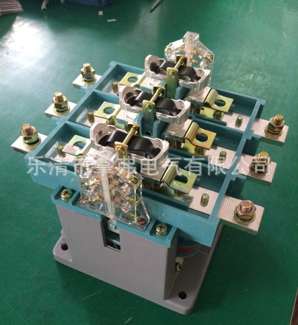 67BEE245ECBD0BB1BD3D9F976DA126