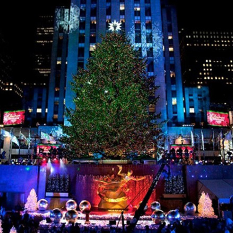 ���ͻ���װ��ʥ������˾�̳�������ڼ��ջװ�ε���