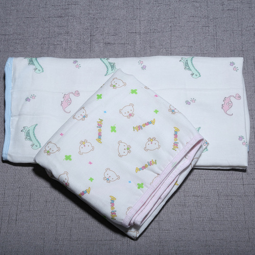 High-density pure cotton gauze blanket, four-layer or six-layer patterned blankets, absorbent and dry baby cartoon towels