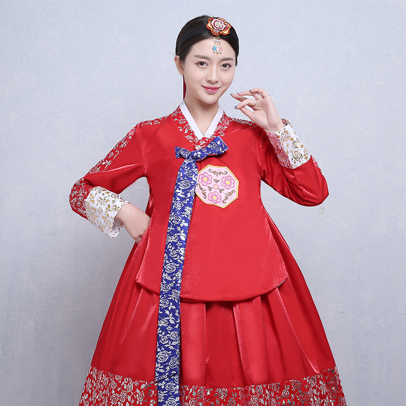 Korean traditional ladies palace wedding bronzing Korean dress Korean national costume dance stage table performance ancient costume