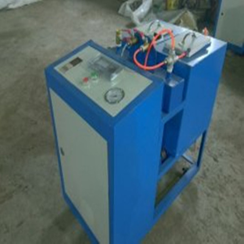 现场发泡聚氨酯定型设备 聚氨酯制冷喷涂浇注机厂家