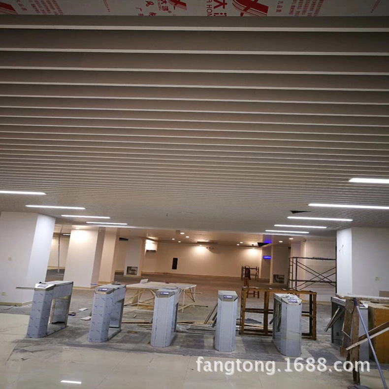 u���T��q  �T��q�Q�� �s�{�T��q�t�a