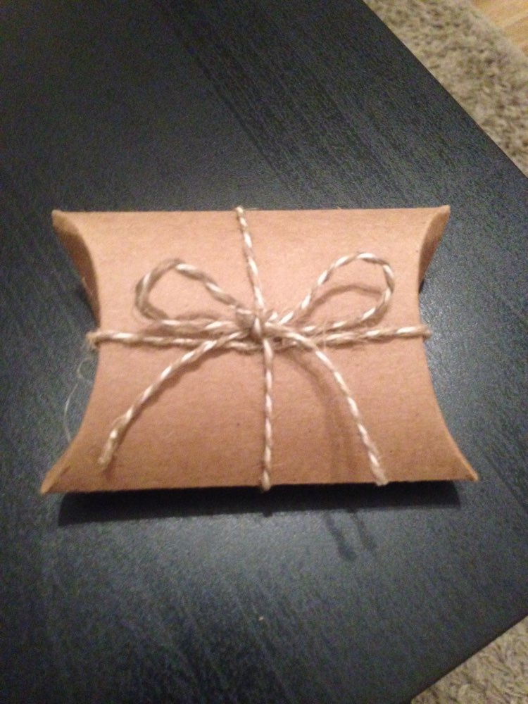 150A4牛皮纸A4黑卡纸环保材结实收纳纸箱环保纸盒结实环保纸箱