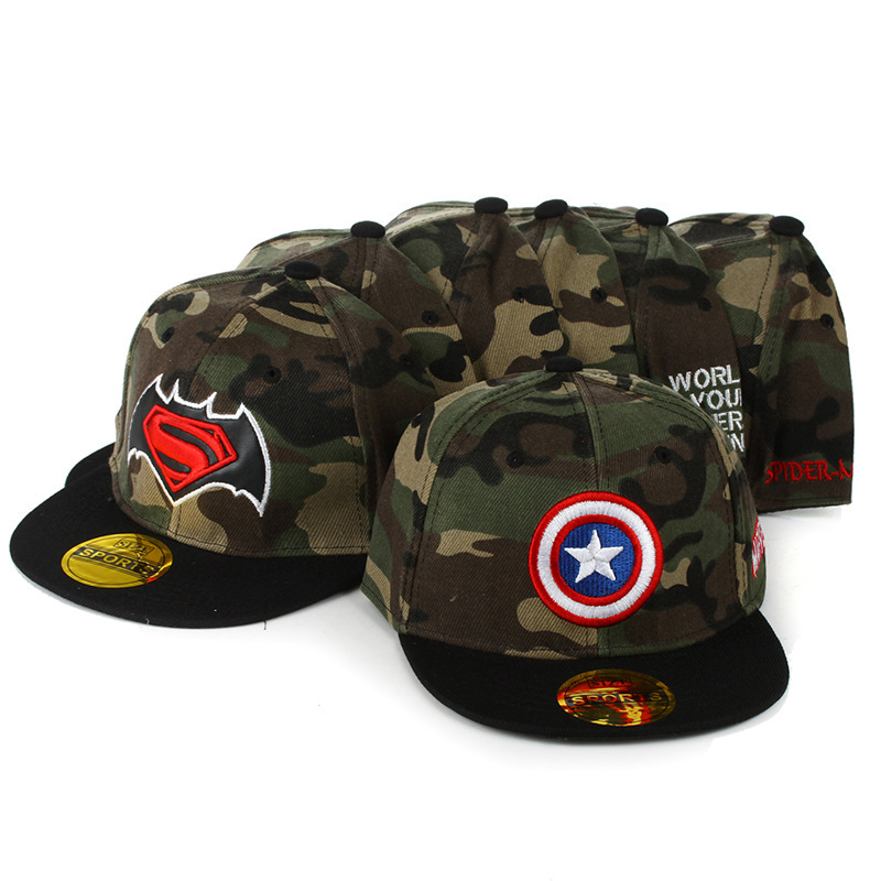 帮手描述图：新款热销迷彩棒球帽美国对长嘻哈帽超人图标鸭舌帽户