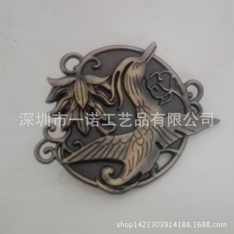 浮雕复古青铜飞鸟徽章 (4)
