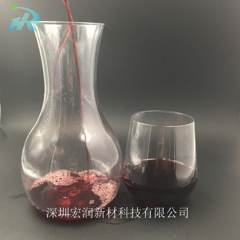 供应2017新款塑料礼品杯   酒壶塑料酒杯套装杯