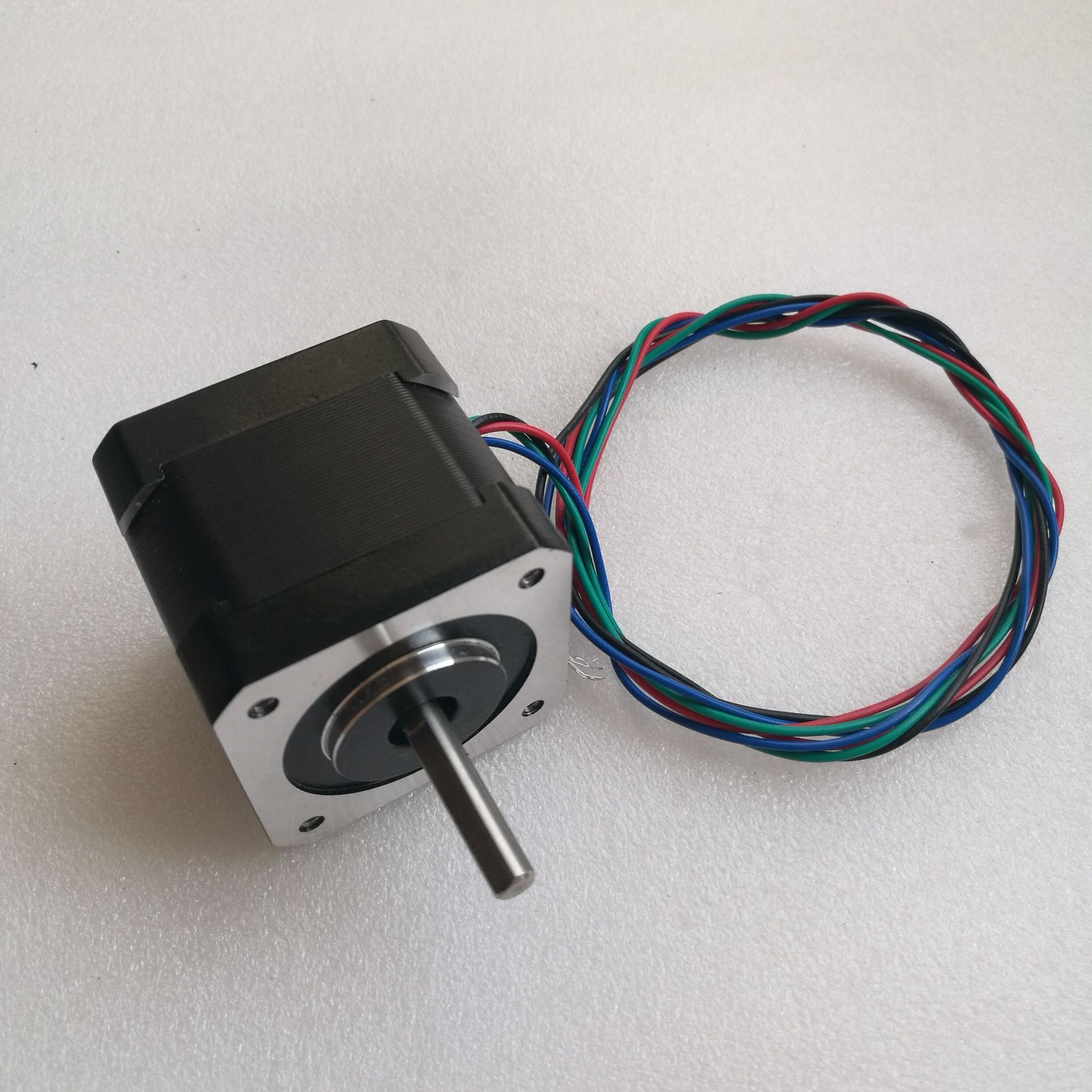 精密电机42步进电机高40mm扭矩0.46-0.5Nm雕刻机3D打印机直销