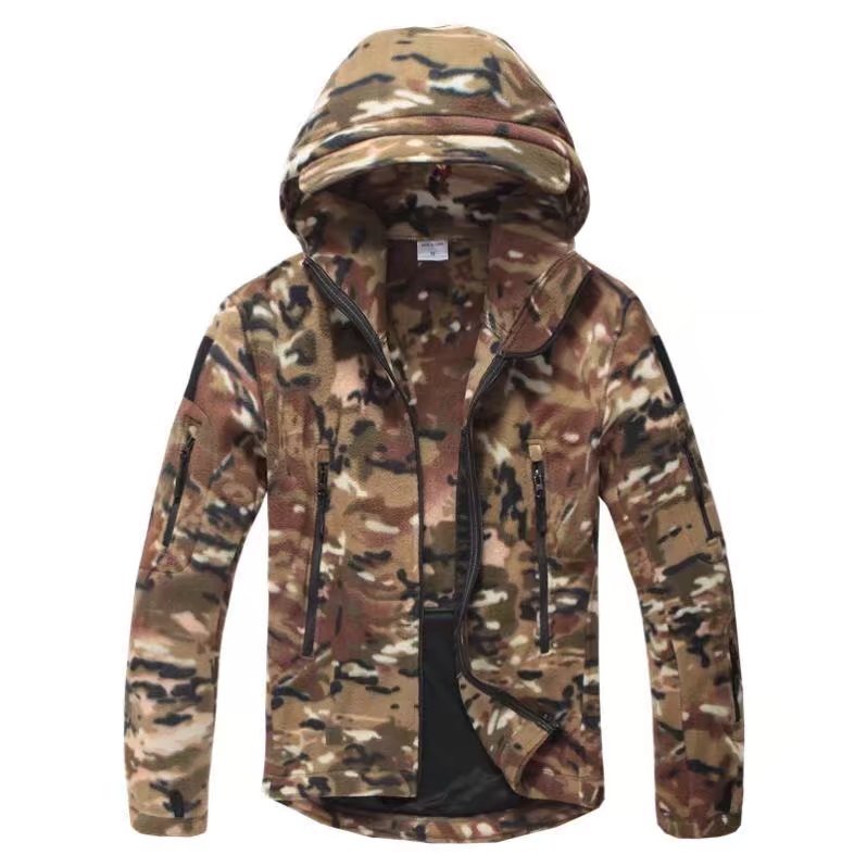 代发户外秋冬季保暖双层加厚迷彩抓绒衣有帽檐摇粒绒登山抓绒衣男