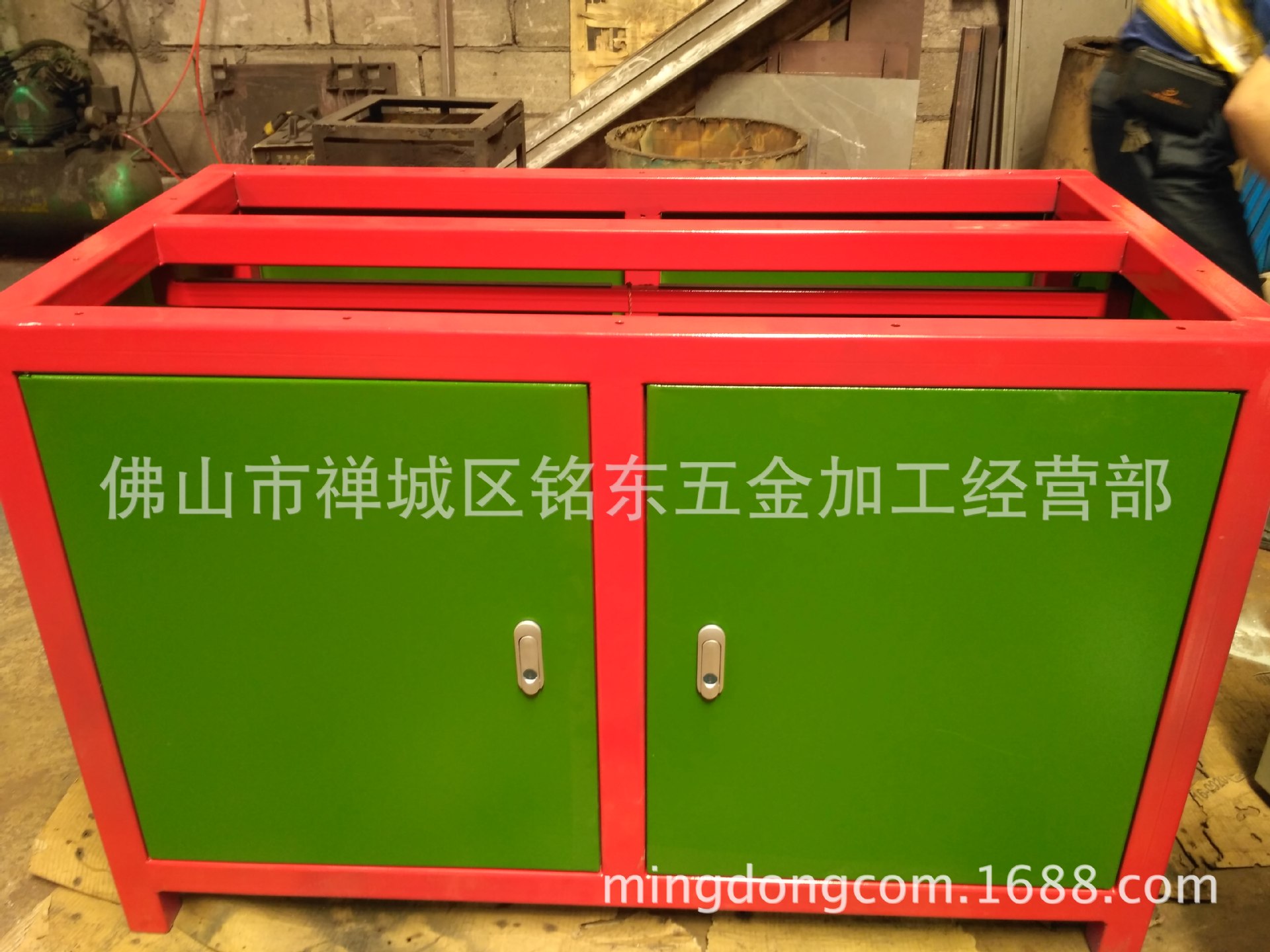 生产厂家直销加工 机箱加工  机柜加工 钣金加工定做