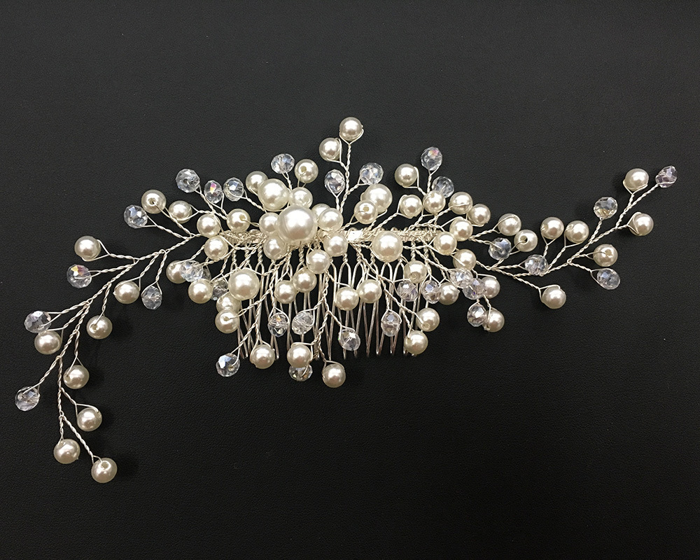 Handmade Pearl Hair Comb Jewelry Copper Wire Wedding Dress Accessories display picture 4