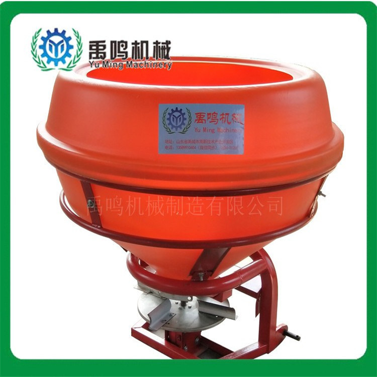 撒肥机四轮拖拉机后置追肥器 撒播机塑料桶撒肥机 铁桶不锈钢桶施