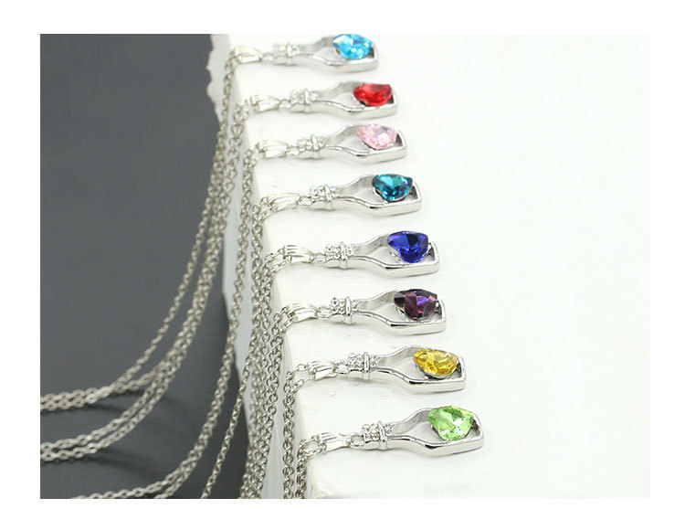 1 Piece Simple Style Heart Shape Alloy Plating Rhinestones Women's Pendant Necklace display picture 3