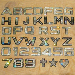 汽車水晶鑽石字母貼 汽車字母裝飾貼 金屬字母車貼 數字車標貼