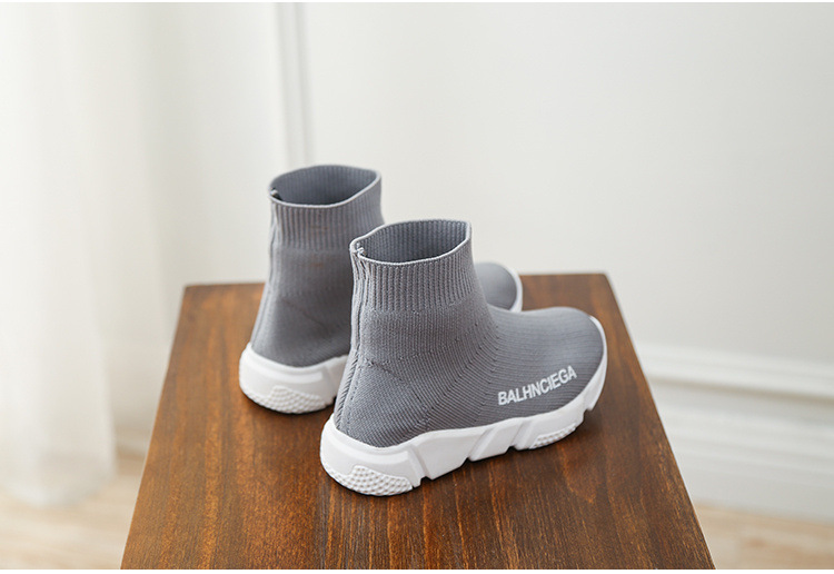 【童鞋2017秋季新款儿童运动时尚袜子鞋男童