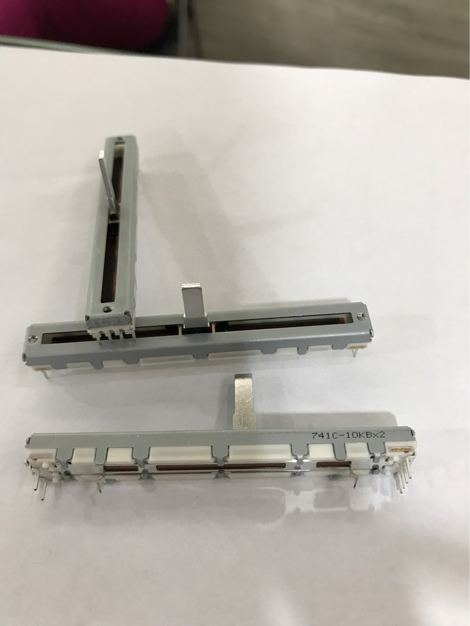 Rs60112a6a0c直滑电位器 60行程推子