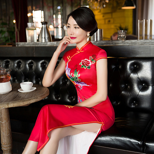 Chinese Dress Qipao for women Fenglai: a traditional long cheongsam ress with large size Robes chinoises