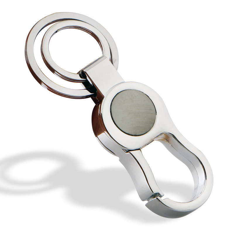 Keychain wholesale metal car keychain high quality alloy creative keychain pendant laser LOGO lettering