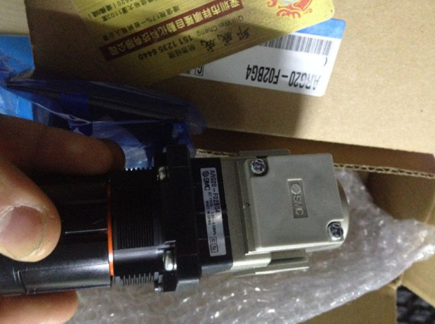 供应日本SMC原装 减压阀ARG20-02BG4 ARP3000-02BG大量现货