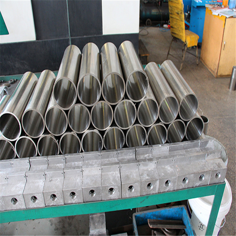 厂家现货供应外径28mm各种厚度精密光亮无缝管、精密管厂家供应