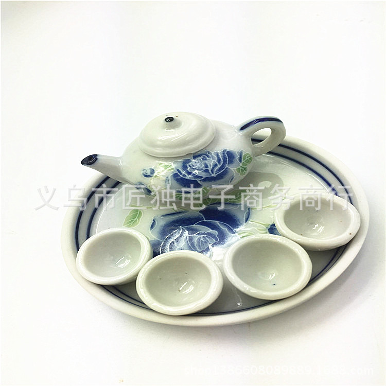 2868878270_1736162047