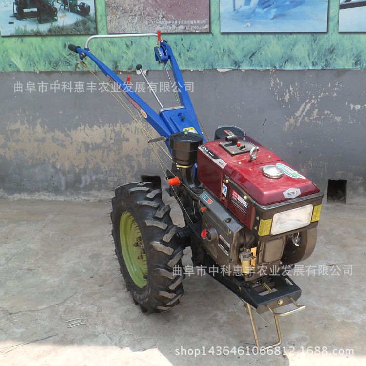 手扶拖拉机