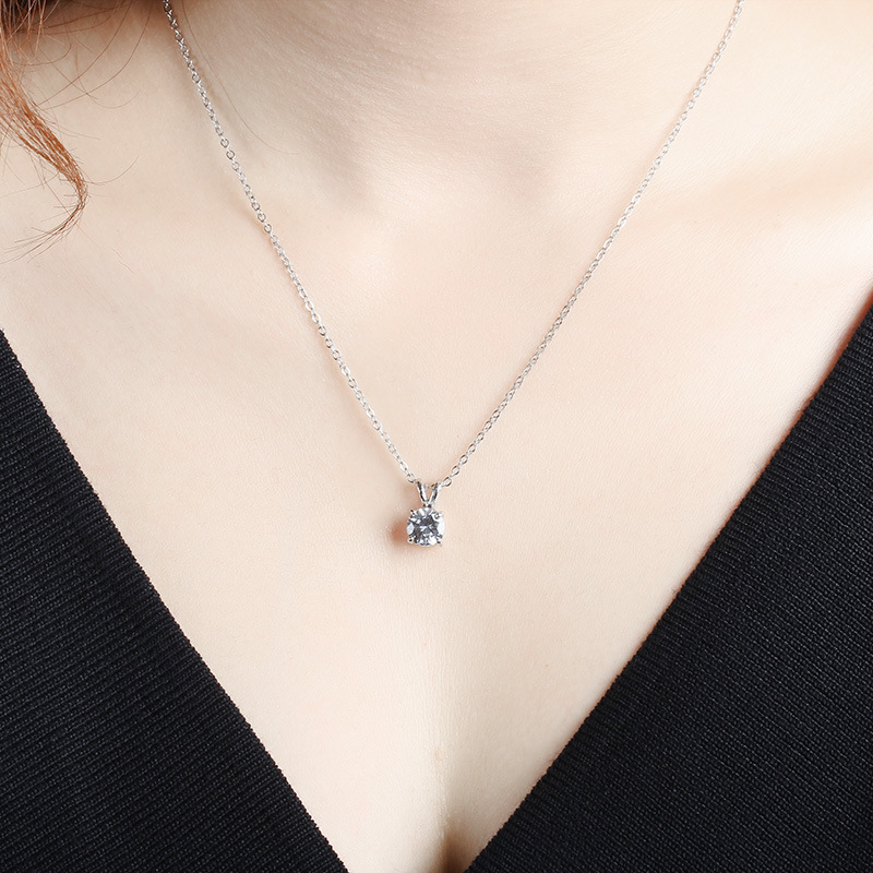 Simple Élégant Filles Quatre-griffe Collier Vente Chaude En Europe Et En Amérique Élégant Zircon Lapin Tête Pendentif Collier Exclusif Pour Croix-frontière display picture 8