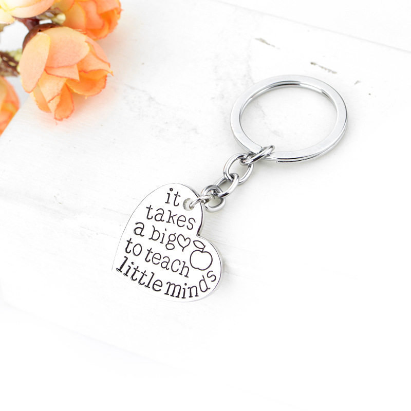 Keychain With Letters It Takes A Big To Teach Little Minds Love Lettering Keychain Wholesale Nihaojewelry display picture 3