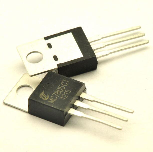 全新原装 MC7805CTG MC7805BTG TO-220 直插5V正电压三端稳压器