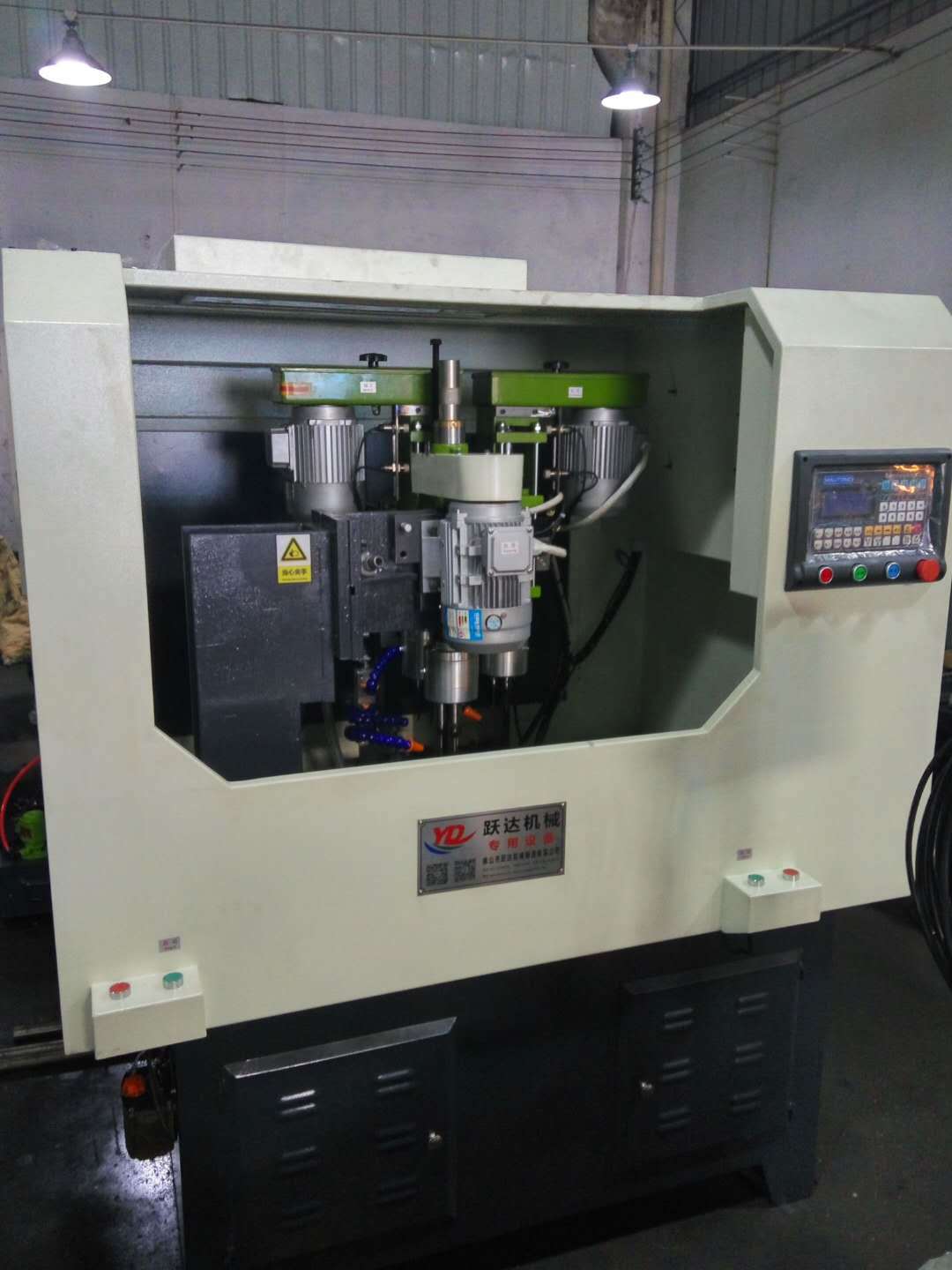 批量生产五轴联动钻攻中心机床    组合机床数控 数控设备