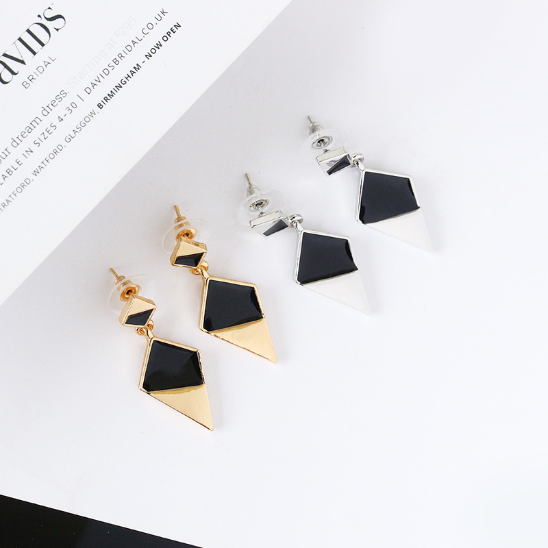 Fashion Exaggerated Long Metal Geometric Earrings display picture 6