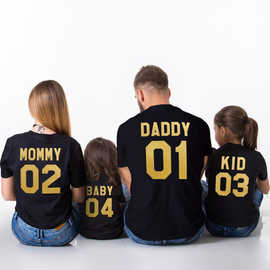 2020夏金色字daddy 01 mommy 02 欧美亲子短袖T恤家庭装上衣