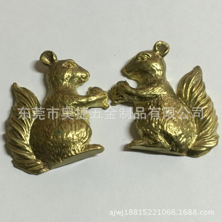 黄铜铸造 招财猫挂件 黄铜精密铸造松鼠挂件 黄铜铸造多花纹铸件
