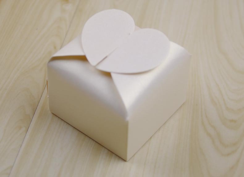Heart Shape Paper Daily Gift Wrapping Supplies display picture 7