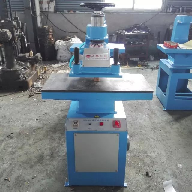 厂家供应二手液压摆臂式12吨裁断机 智能裁断机 多种规格