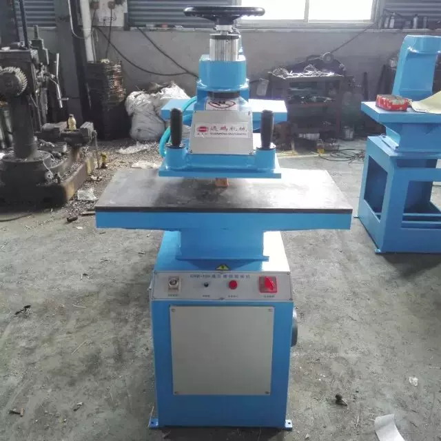 厂家供应二手液压摆臂式12吨裁断机 智能裁断机 多种规格