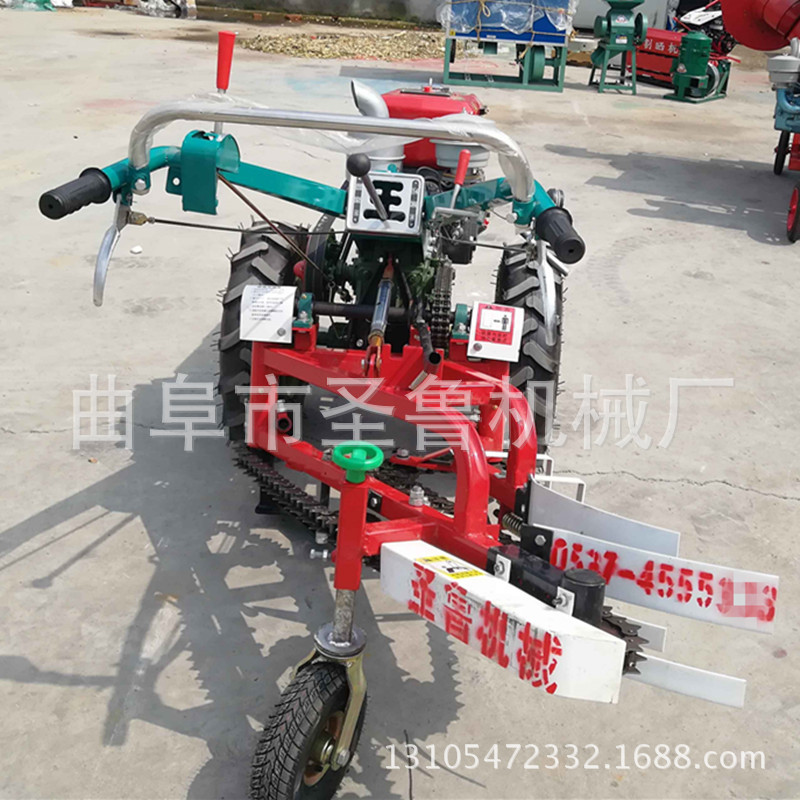 新花生收獲機(jī)1