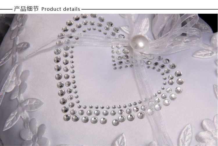 Wedding product manufacturer directly supplies Western-style wedding supplies set, wedding three-piece set, ring pillow, feather sign-in pen, sign-in book wholesale detail image 3