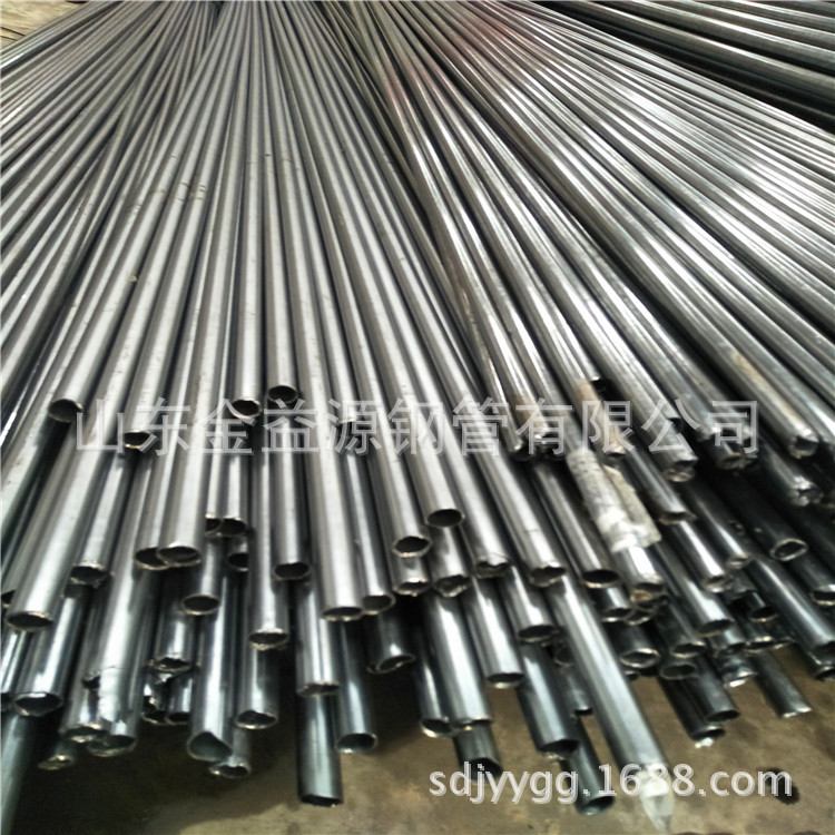 精密钢管是一种通过冷拔或热轧处理后的一种高精密的钢