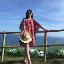 欧美新款v领印花连衣裙休闲民族宽松海边度假大码短裙沙滩裙