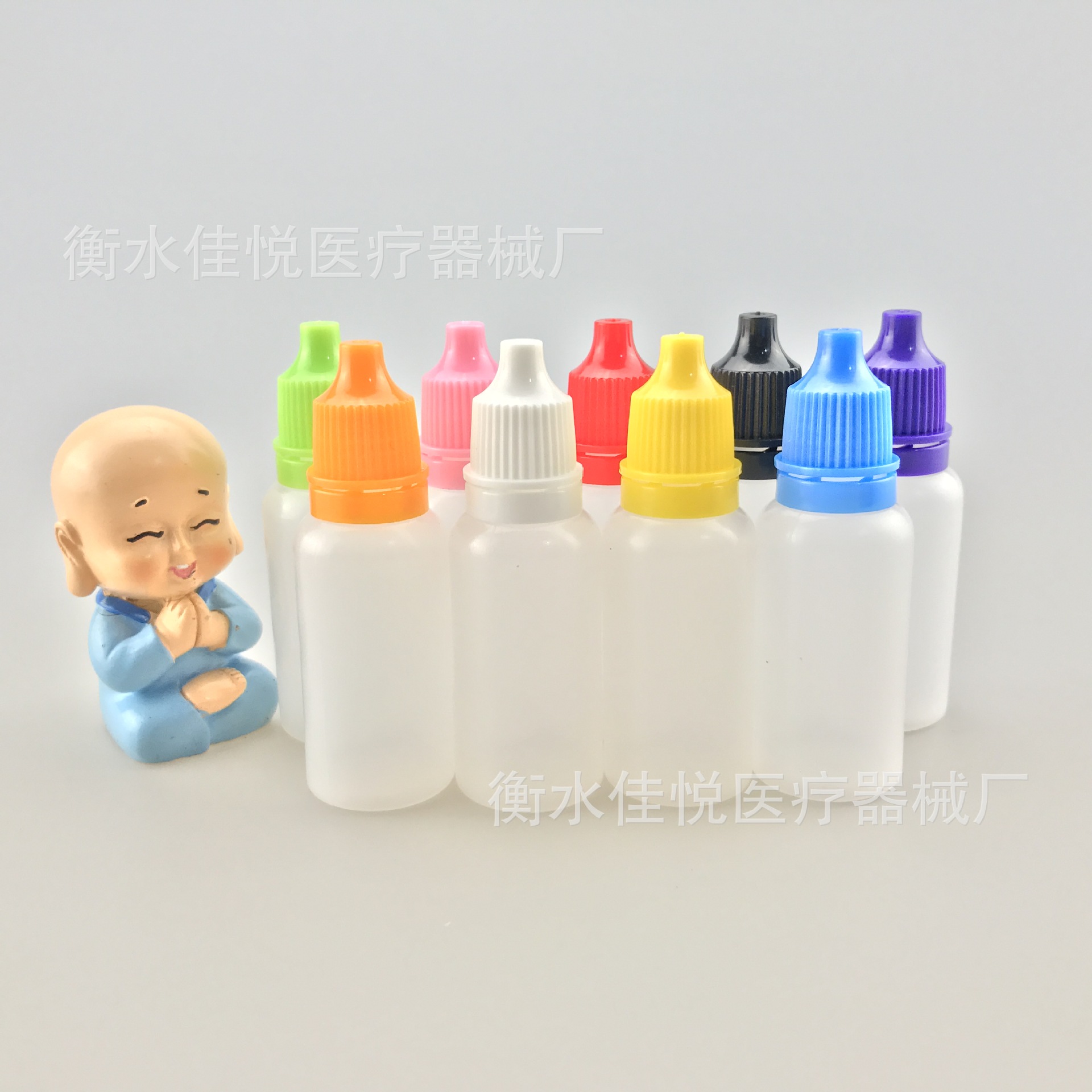 En stock 15ml botella de gota botella de tinta multicolor botella de aceite esencial sub-embalaje PE botella de plástico botella de líquido