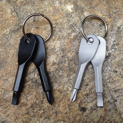 outdoors EDC Take it with you multi-function Meet an emergency tool one word cross Combination of tools bolt driver Screwdriver Key ring