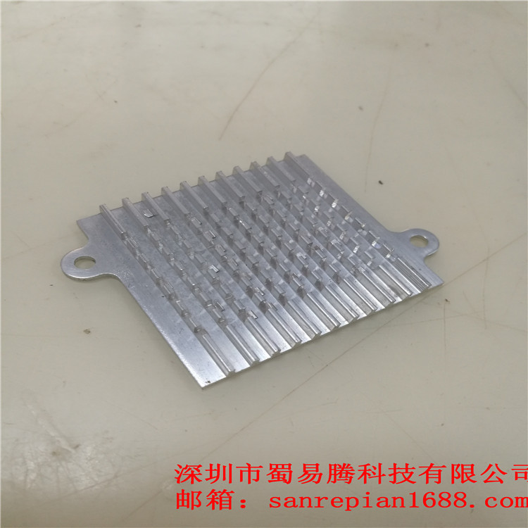 带耳朵CPU铝型材散热片  带扣开槽氧化电子散热器  CNC铝合金